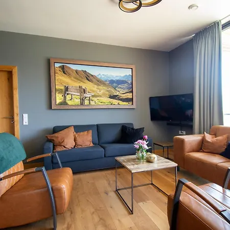 Edelweisshaus 7 Сasa de vacaciones *